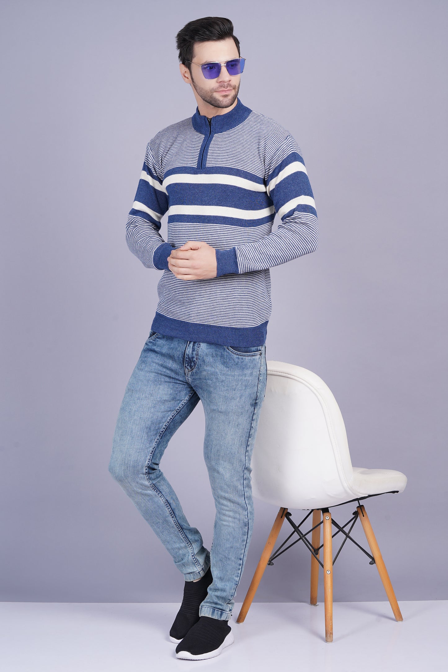 AXOLOTL Men Trendy Sweaters