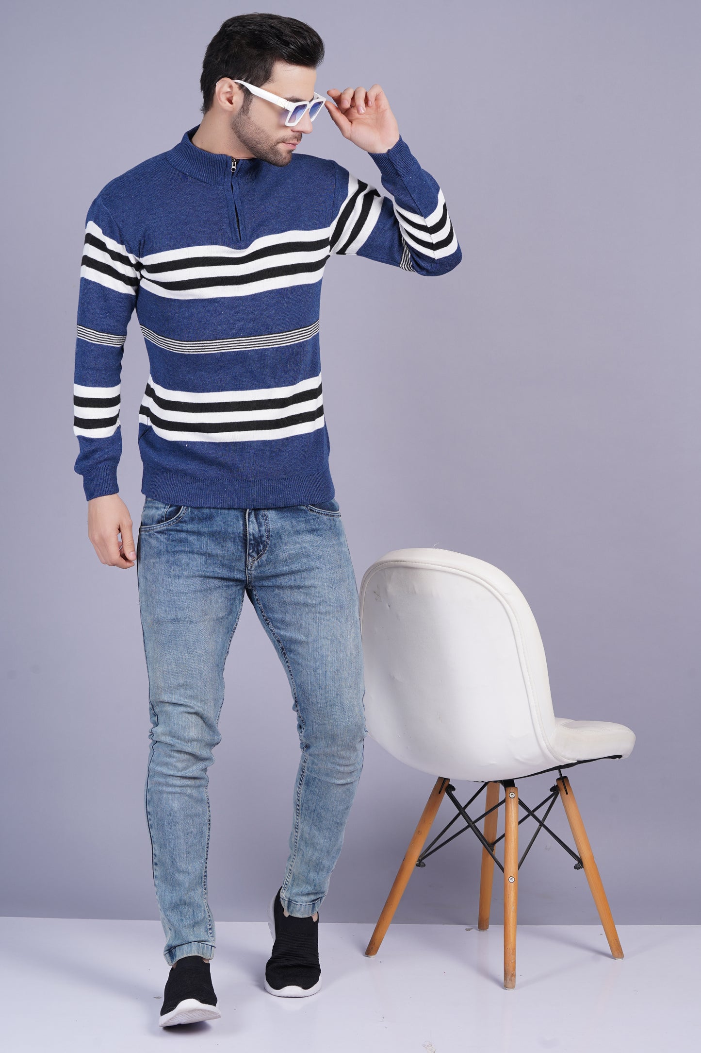 AXOLOTL Men Trendy Sweaters