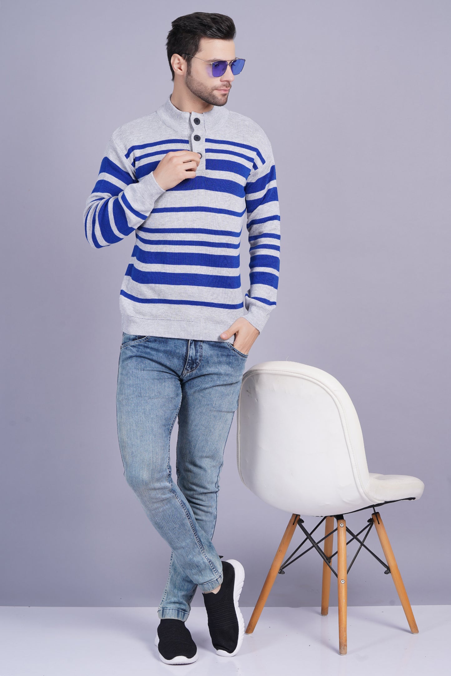 AXOLOTL Men Trendy Sweaters